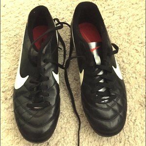 Nike Firm Ground Soccer Cleats 6.5